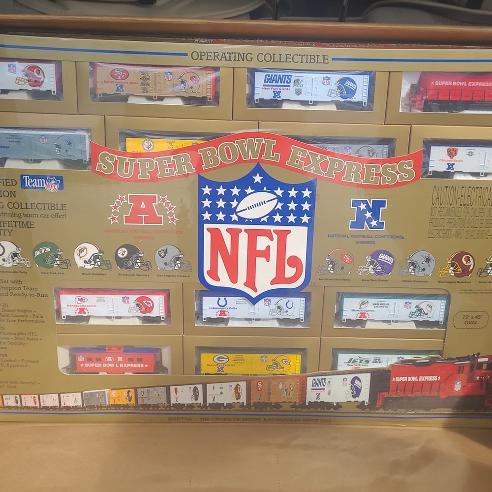 NFL Super Bowl Express Collectible Train Set - Red, Blue, Gold